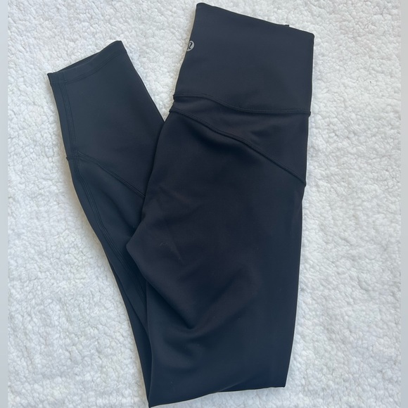 Lululemon black In Movement leggings size 2 - Picture 3 of 4